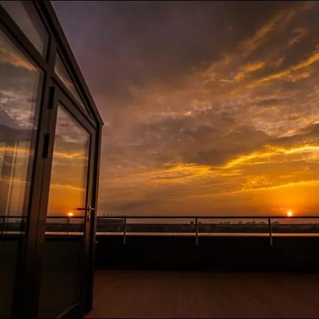 Apartment P&o Serviced Solec Warsaw