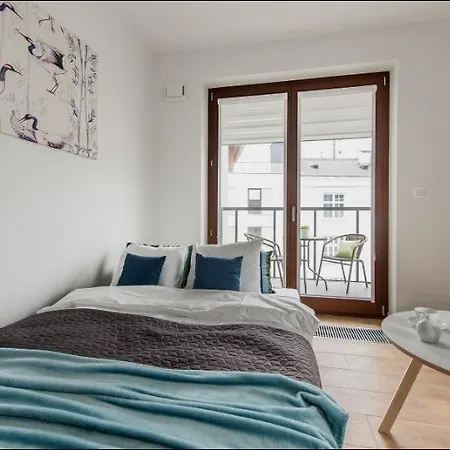 P&o Serviced Solec Varşova