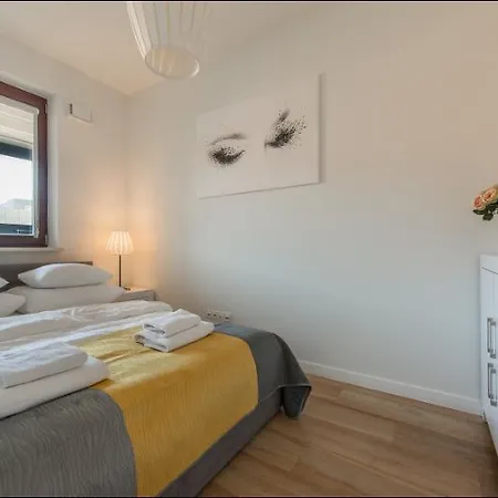 P&o Serviced Solec *