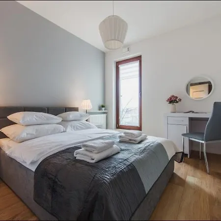 P&o Serviced Solec Apartament *