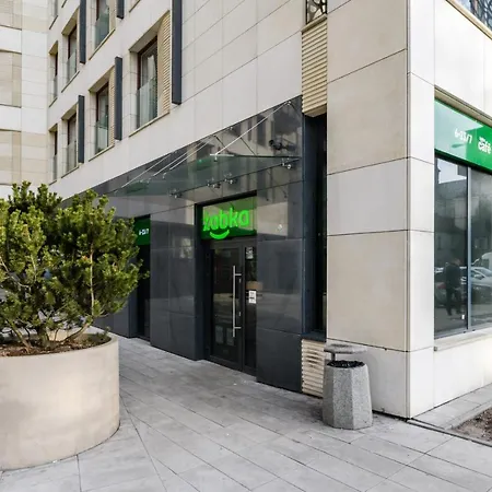 P&o Serviced Solec Apartment Warschau